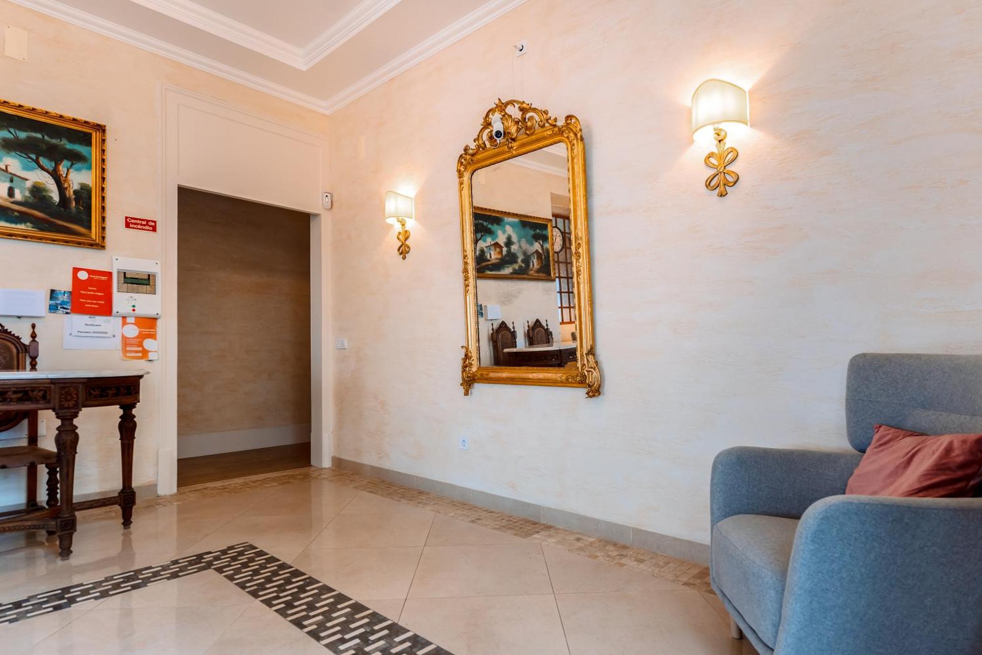 Residencial Real Guest House Азеньяш-ду-Мар Экстерьер фото