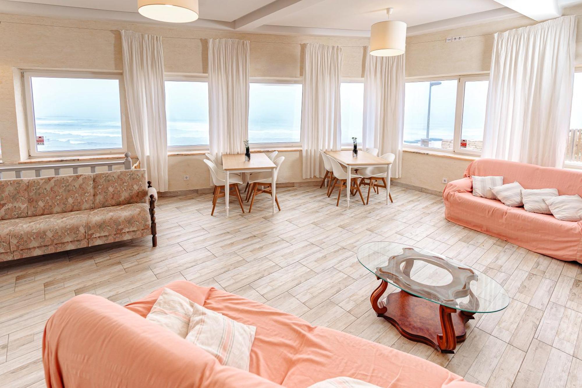 Residencial Real Guest House Азеньяш-ду-Мар Экстерьер фото